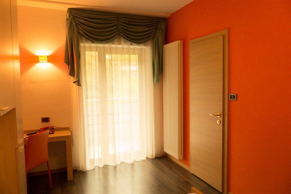 Prinz Rudolf Smart Hotel Merano Esterno foto