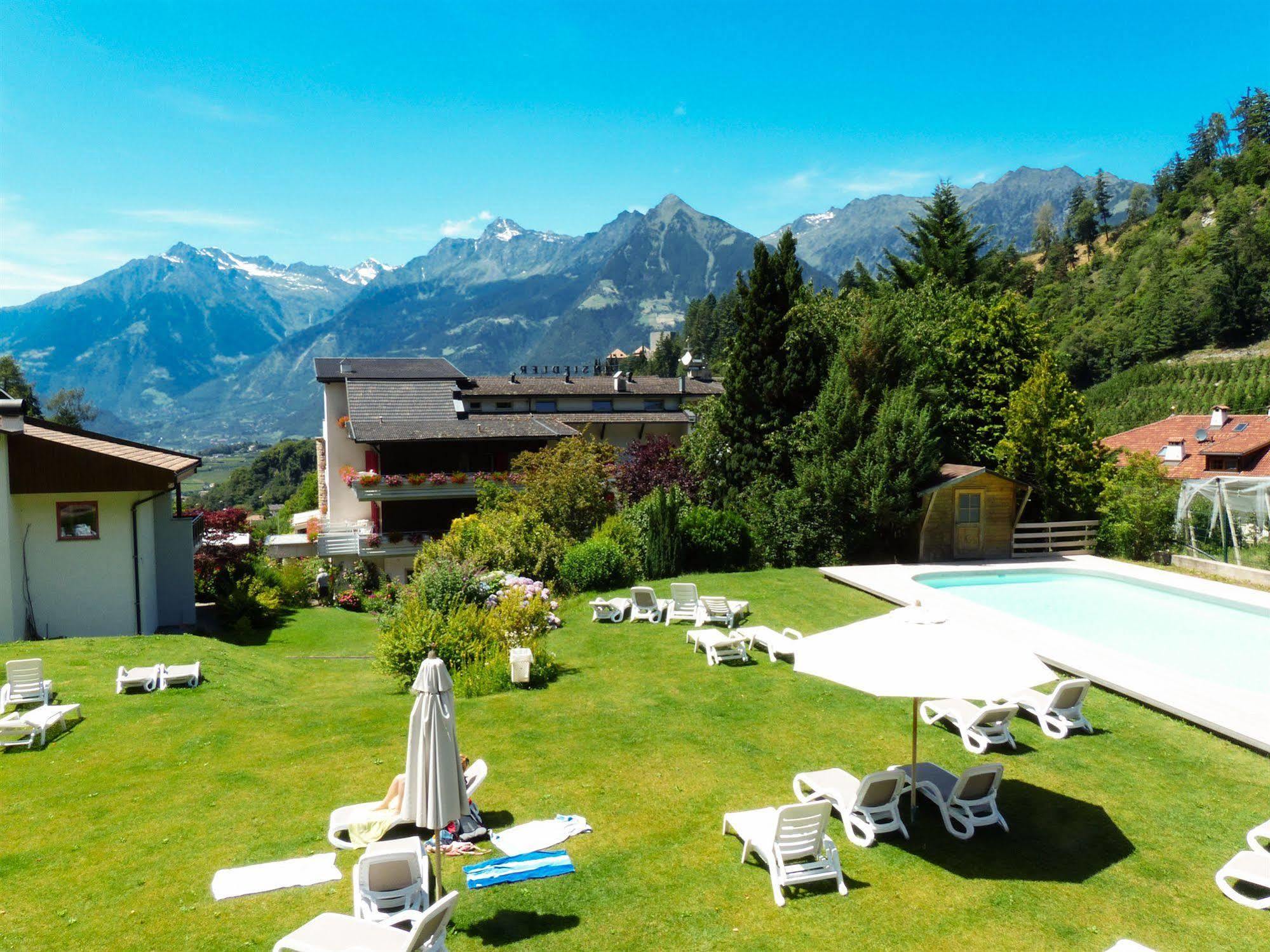 Prinz Rudolf Smart Hotel Merano Esterno foto